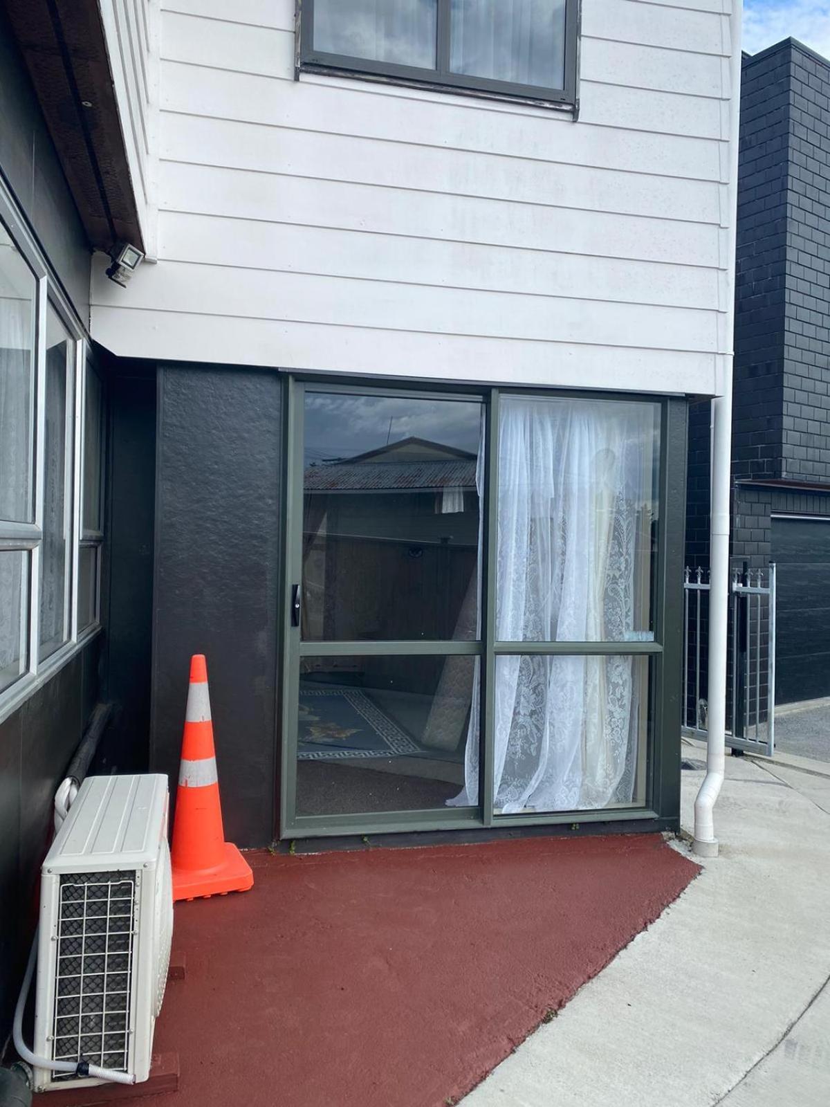 Auckland Accomodation Near Airport Appartement Buitenkant foto